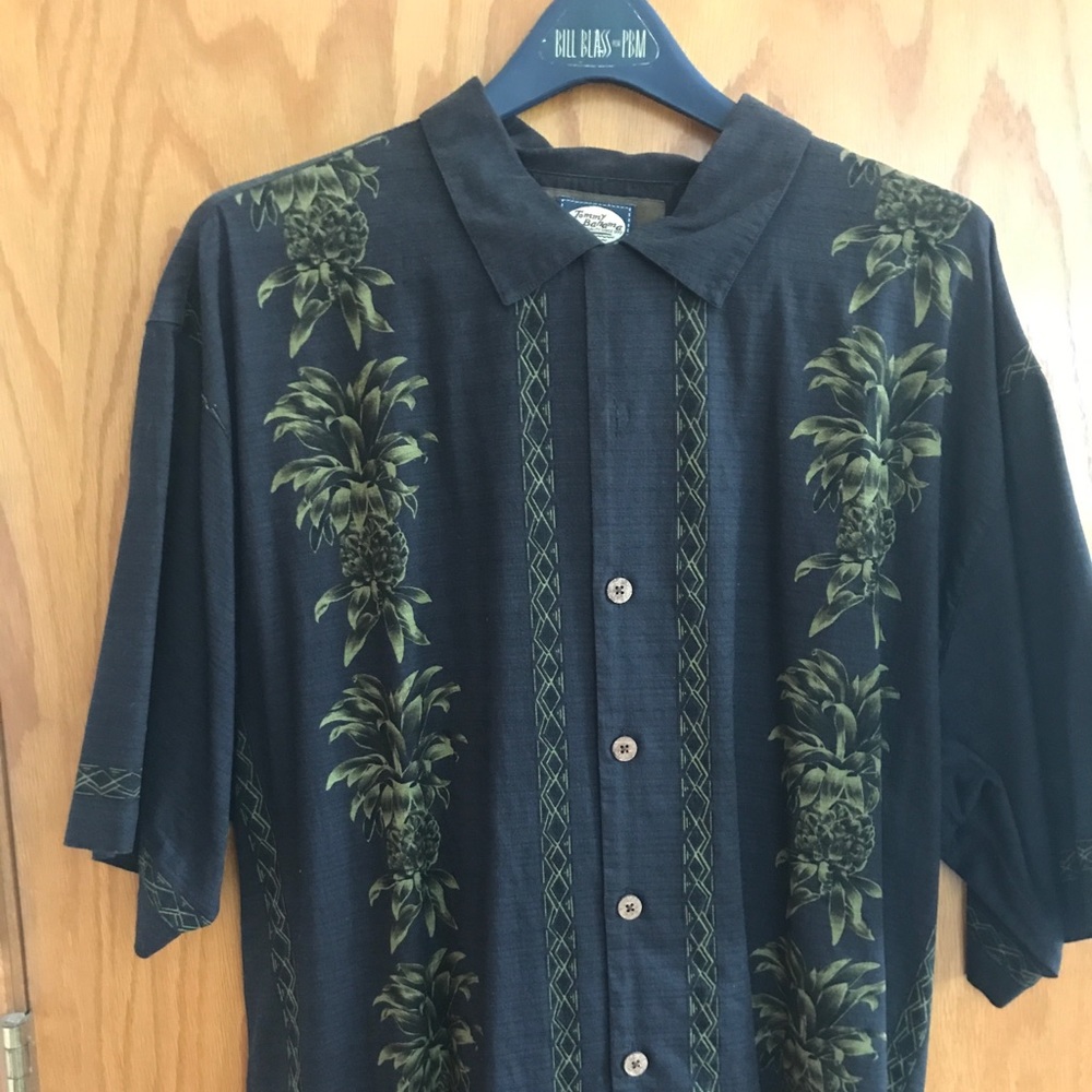 Men’s Tommy Bahama Shirt